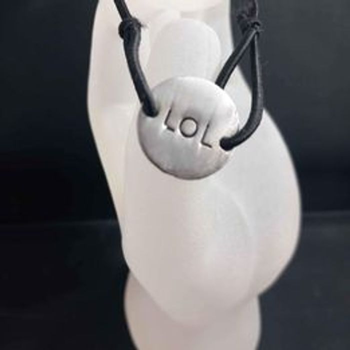 Bracelet LOL - photo numéro 2