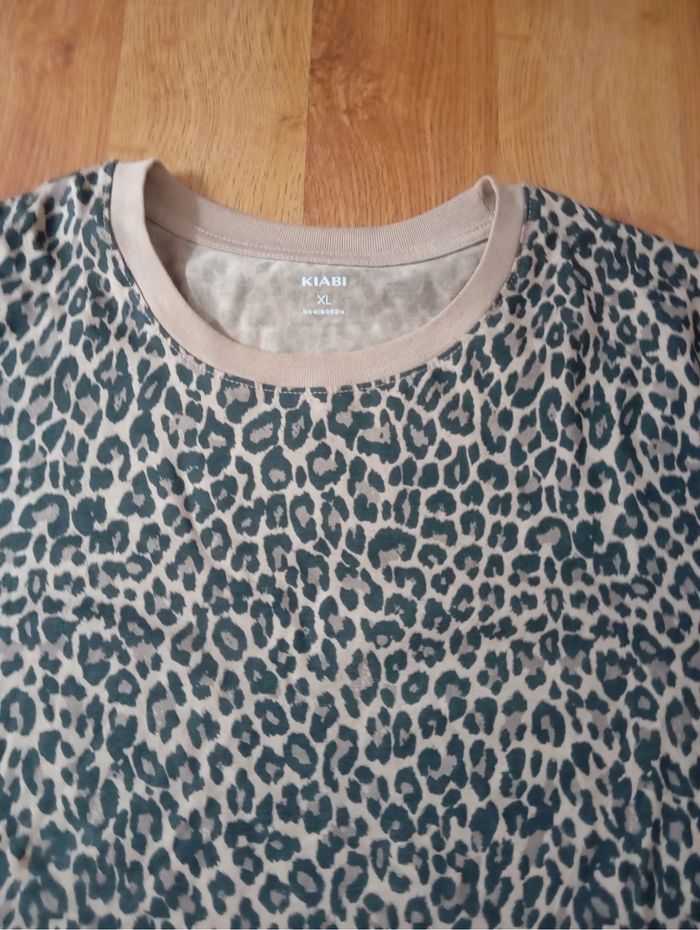 T shirts