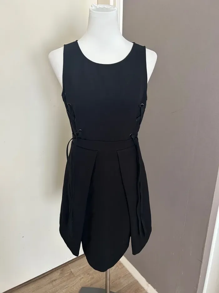 Bel Air, robe noire femme, taille 3/40 - photo numéro 2