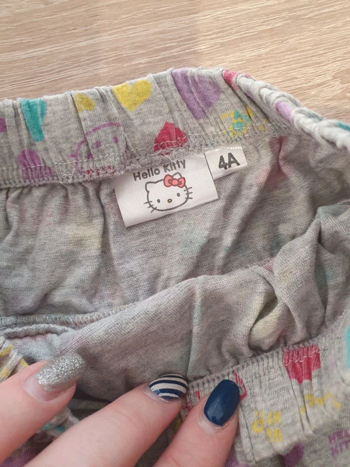 Jupe hello kitty 4 ans - photo numéro 2