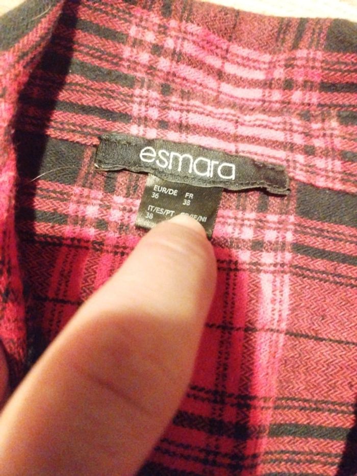 Très belle chemise à carreaux - photo numéro 3