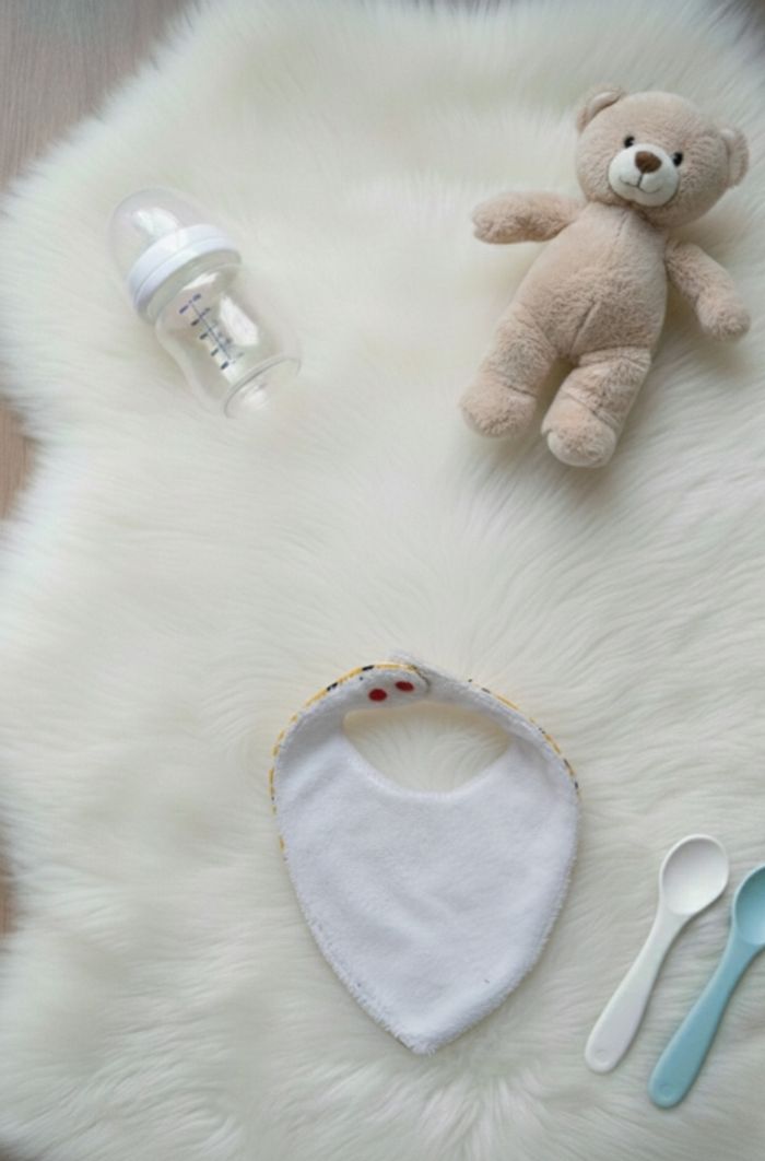 Bavoir bandana 9 mois à 18 mois Création fait main artisanale - photo numéro 5