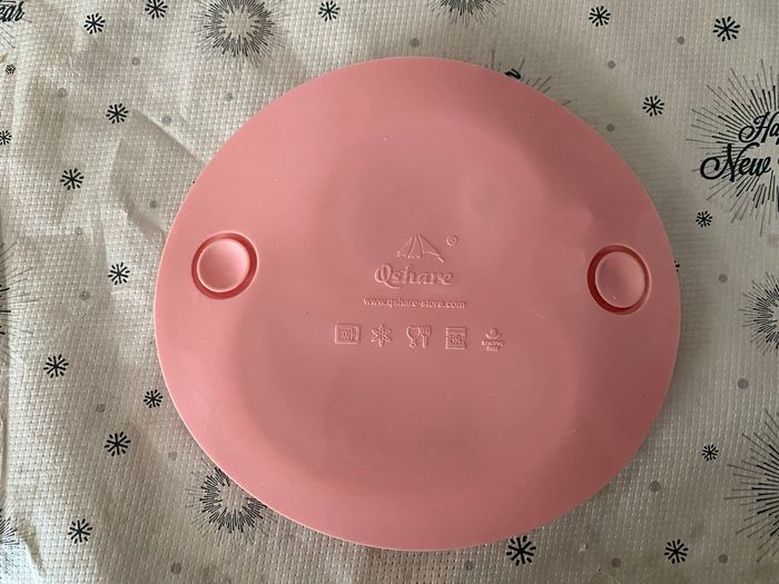 Assiette ventouse neuve en silicone bébé - photo numéro 2