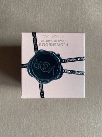 Flowerbomb Viktor&rolf