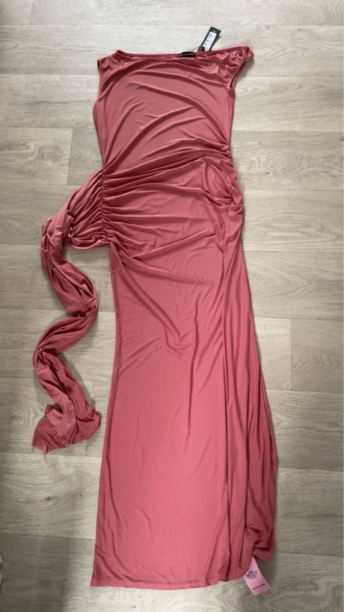 Robe PrettyLittleThing - photo numéro 2