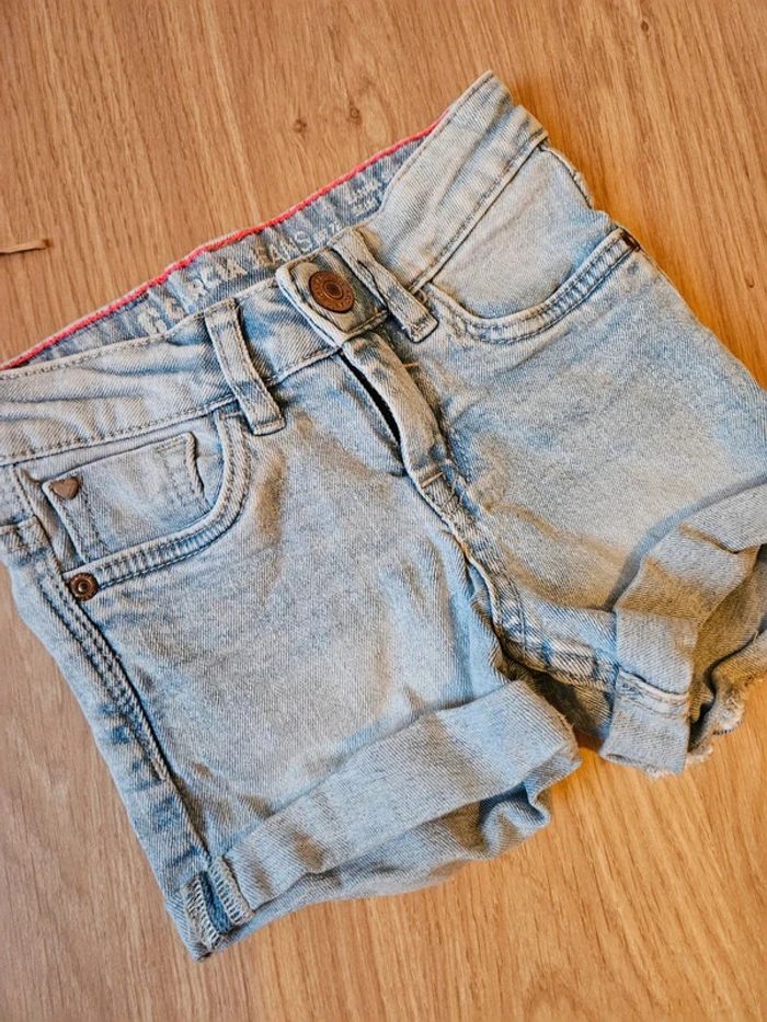 Short en jeans clair 4 ans - photo numéro 4