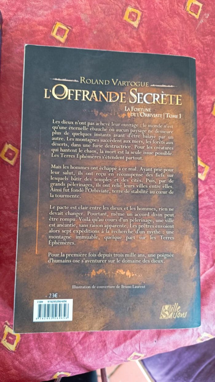 Livre l offrande secrète - photo numéro 2