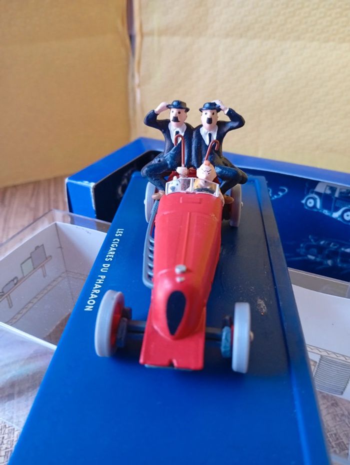 En voiture Tintin les Cigares du pharaon Hergé moulinsart 2001 - photo numéro 5