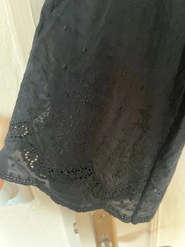 Blouse chemise chemisier noire 38 Les Petites manches pagode, broderie effet dentelle taille 1 (36) - photo numéro 3