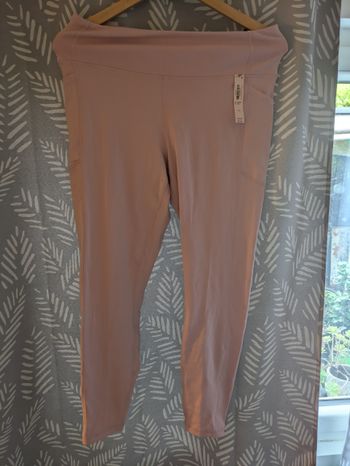 Legging Victoria's Secret