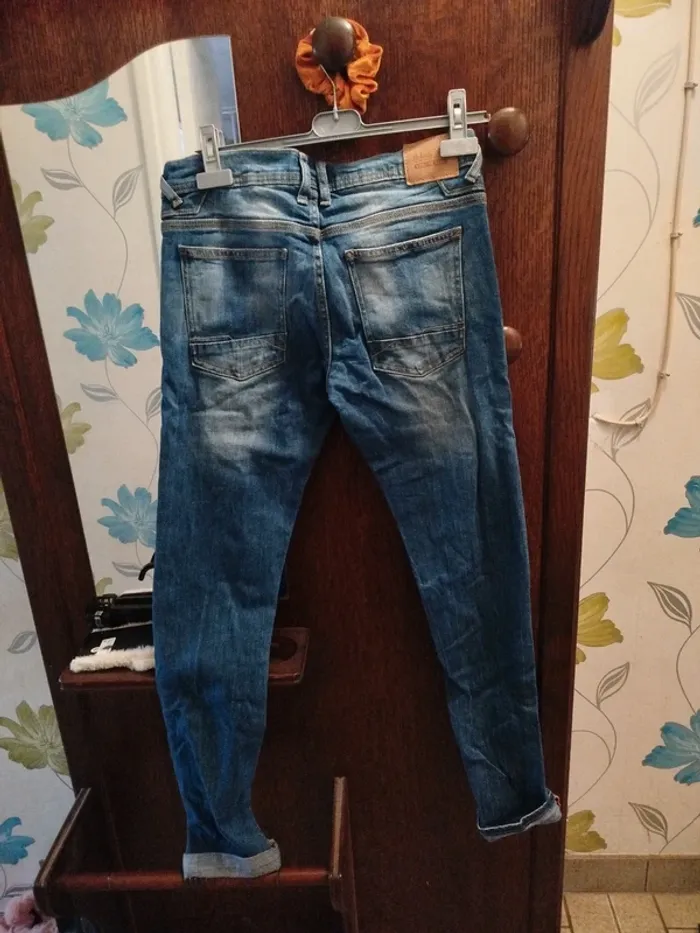 Jeans w29 l34 - photo numéro 2