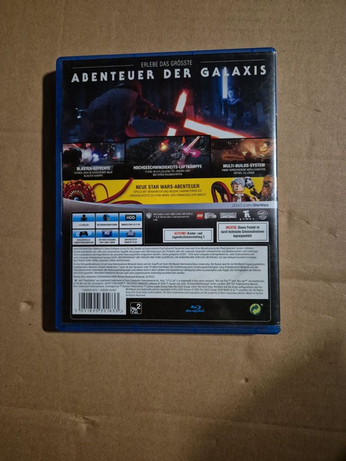 Lego Star Wars Le Réveil de la Force pour PS4 - photo numéro 2