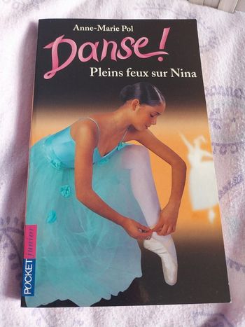 Livre Danse tome 6 pleins feux sur Nina