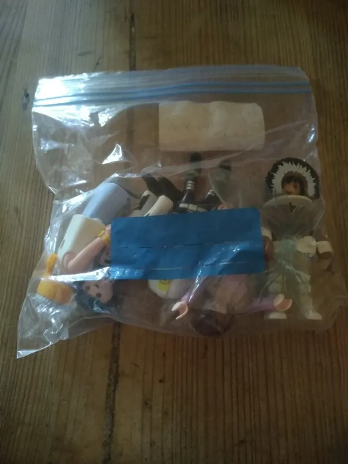 Playmobil Différents Personnages (5) - photo numéro 2