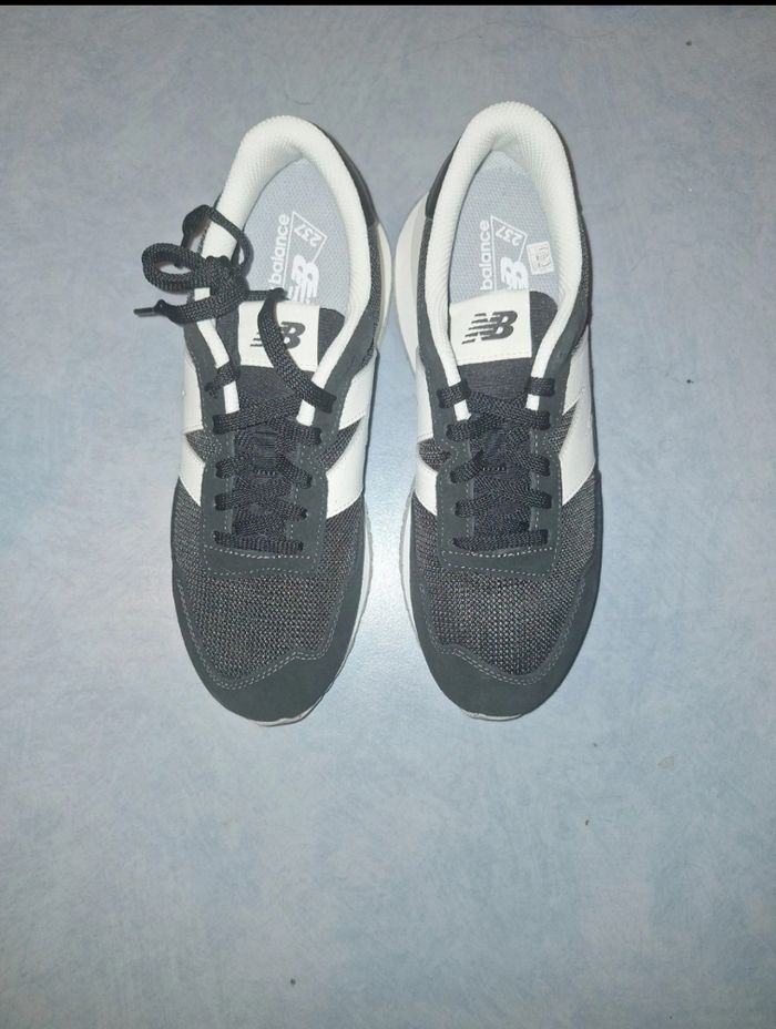 New balance 237