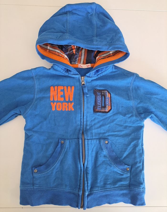 Lot de 2 sweats zippés garçon 5 ans TBE - photo numéro 2