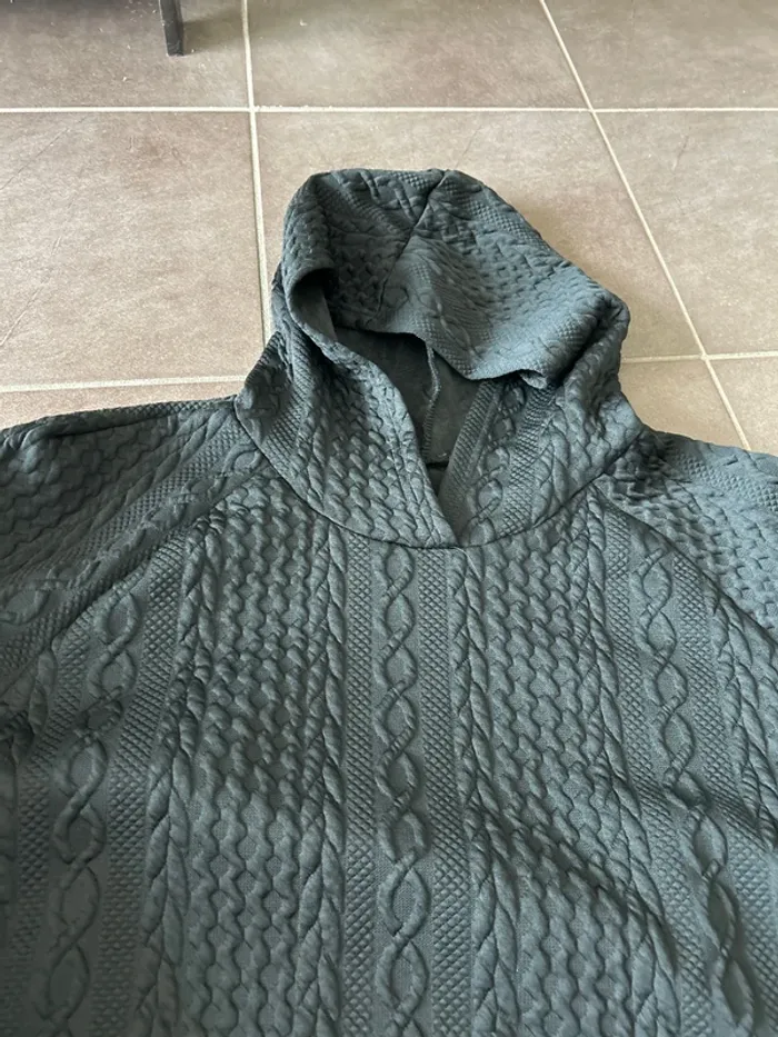 Pull à capuche - photo numéro 4