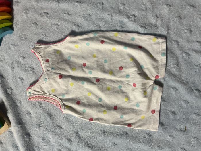 combishort débardeur blanc et multicolore pressions entre les jambes inscription devant 1 mois kiabi - photo numéro 7