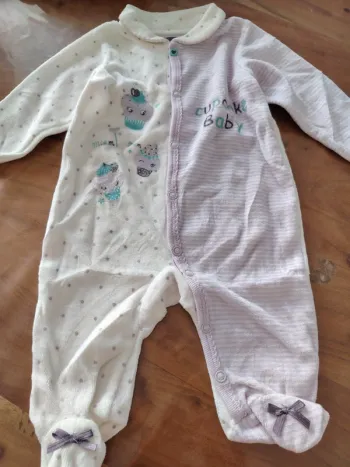 Pijama comme neuf