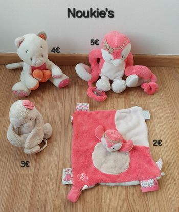 Plusieurs peluches Noukie's