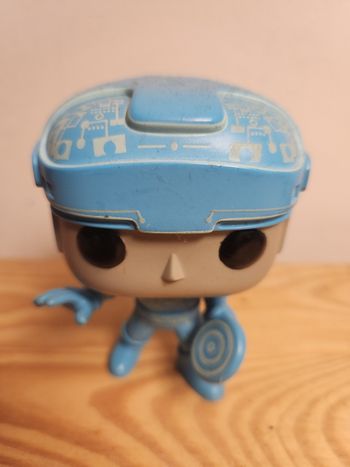 figurine pop tron