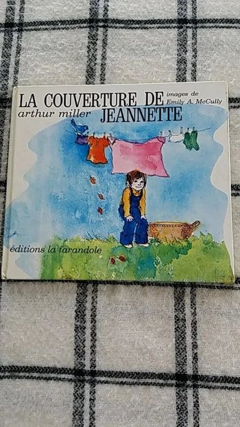 Livre enfant la couverture de jeannette