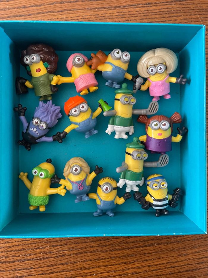 Lot de 13 figurines Les Minions - photo numéro 5