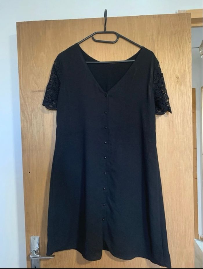 Petite robe noir Etam - photo numéro 2