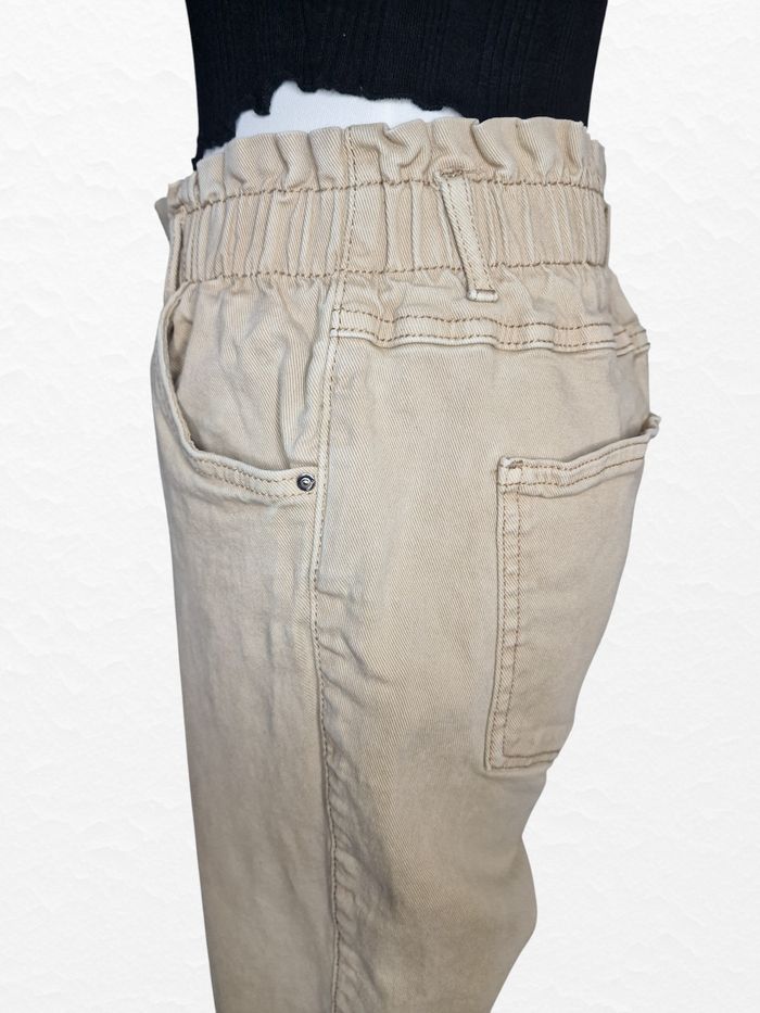 Jean Bershka – Taille 38 – Marron – État : Très bon - photo numéro 6
