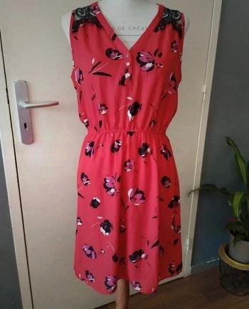 Jolie robe taille 40