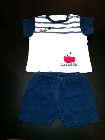 Ensemble short et t-shirt