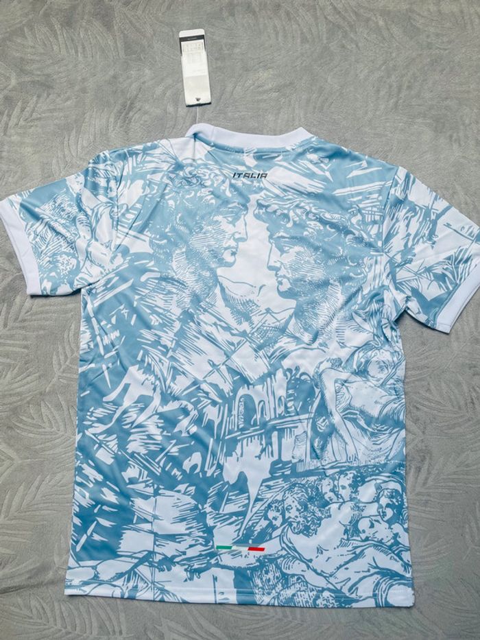 Maillot concept foot Italie blanc bleu clair colisée taille S - photo numéro 8