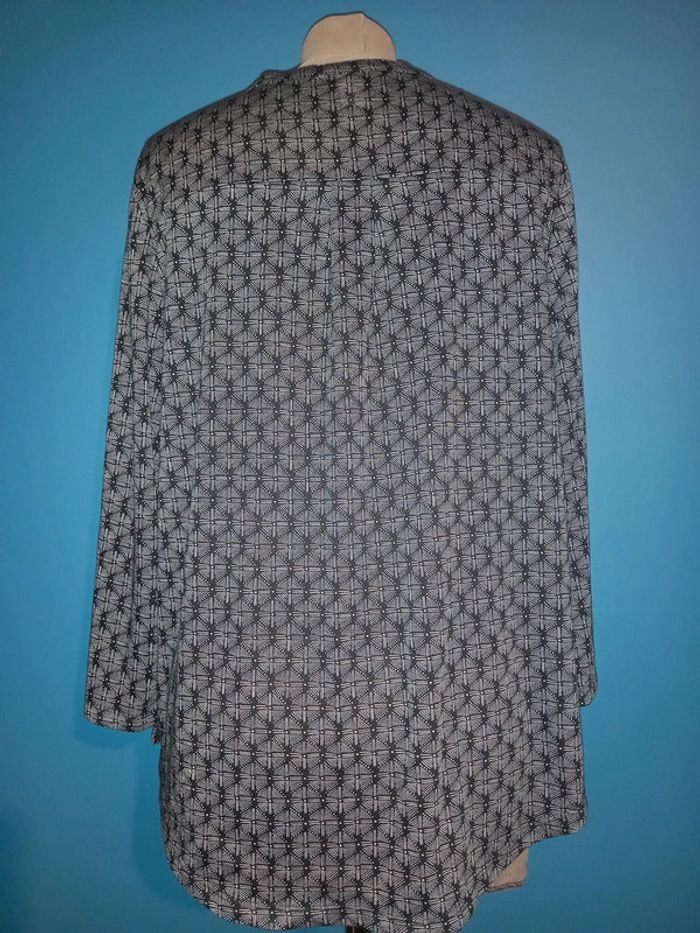 Jolie blouse XL - photo numéro 4