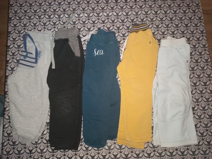 Lot vêtements garçon 24 mois - photo numéro 4