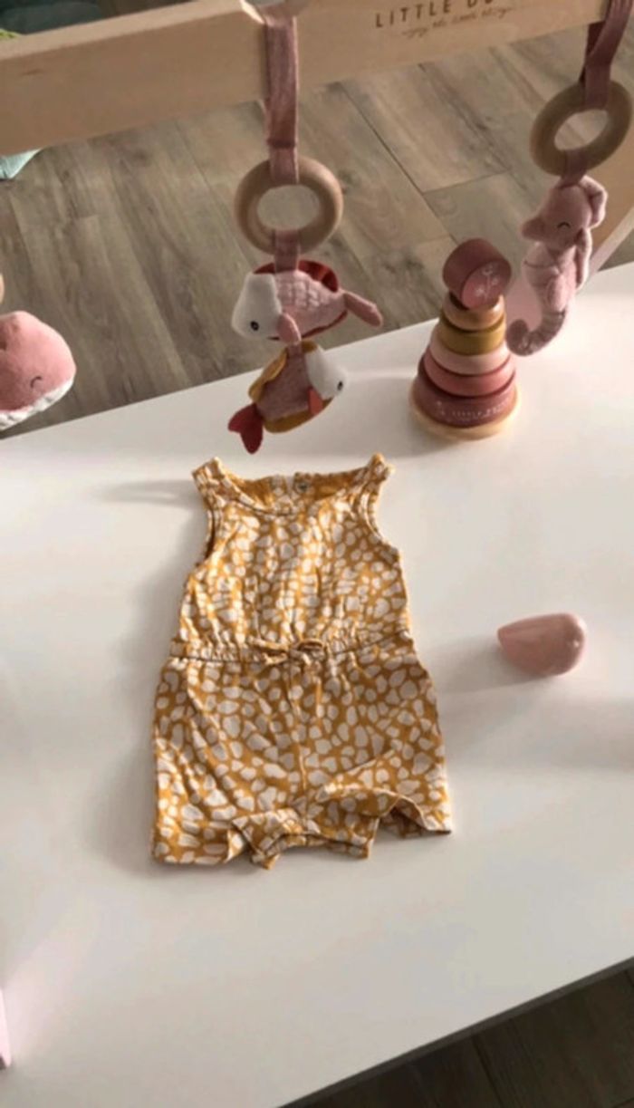 Combinaison short barboteuse bébé fille