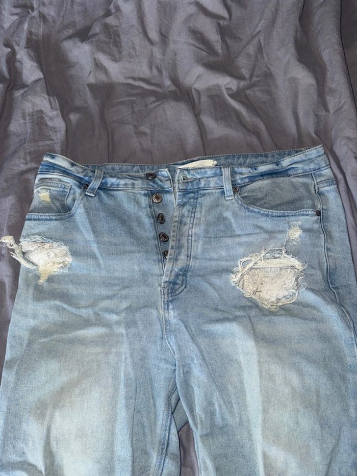 Jeans troué d origine - photo numéro 2