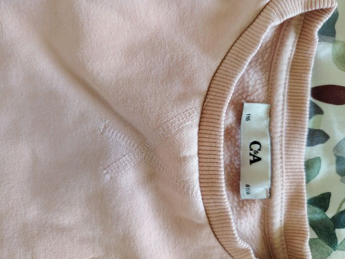 Sweat C&A 6ans - photo numéro 2