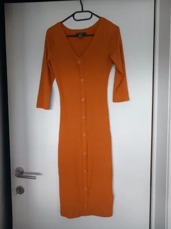 Jolie robe longue Primark