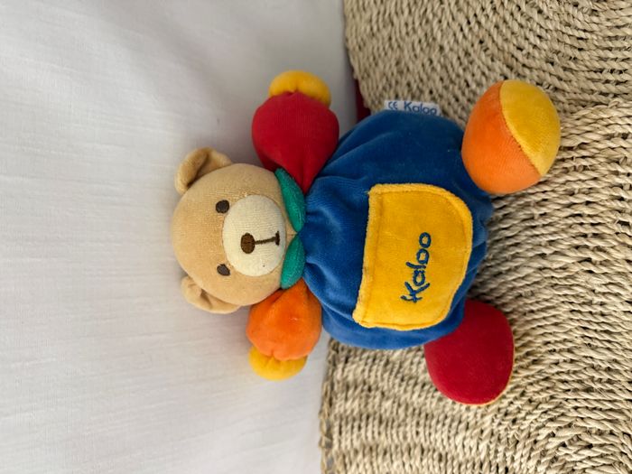 Doudou ours boule patapouf bleu orange rouge jaune KALOO - photo numéro 4