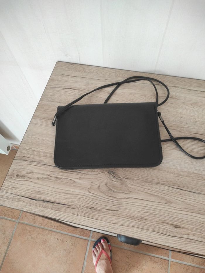 Pochette - photo numéro 2