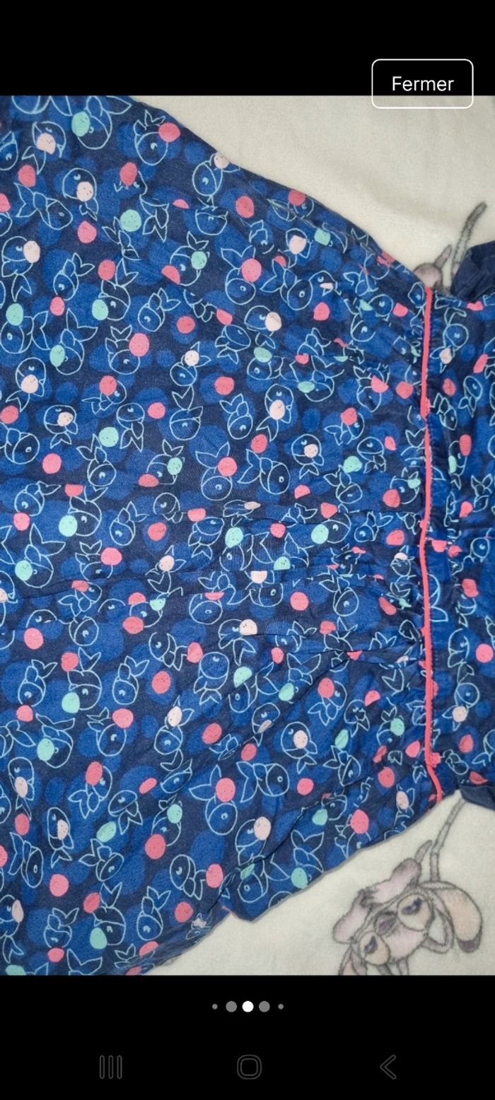 Robe 9 mois en très bon état - photo numéro 3