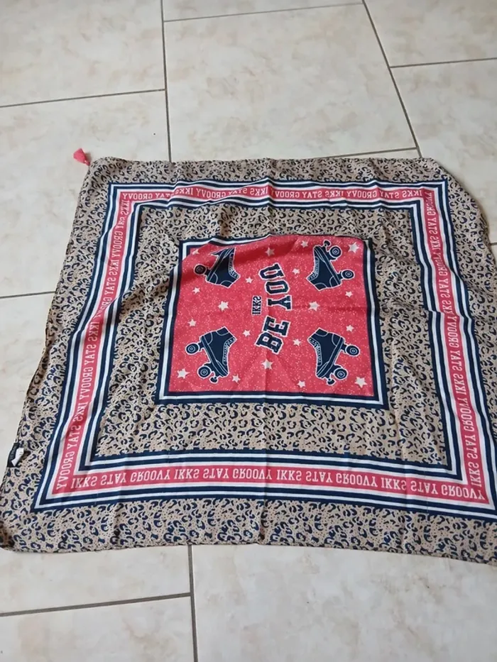 Foulard Ikks fille