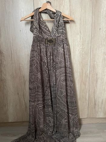 Robe longue dos nu