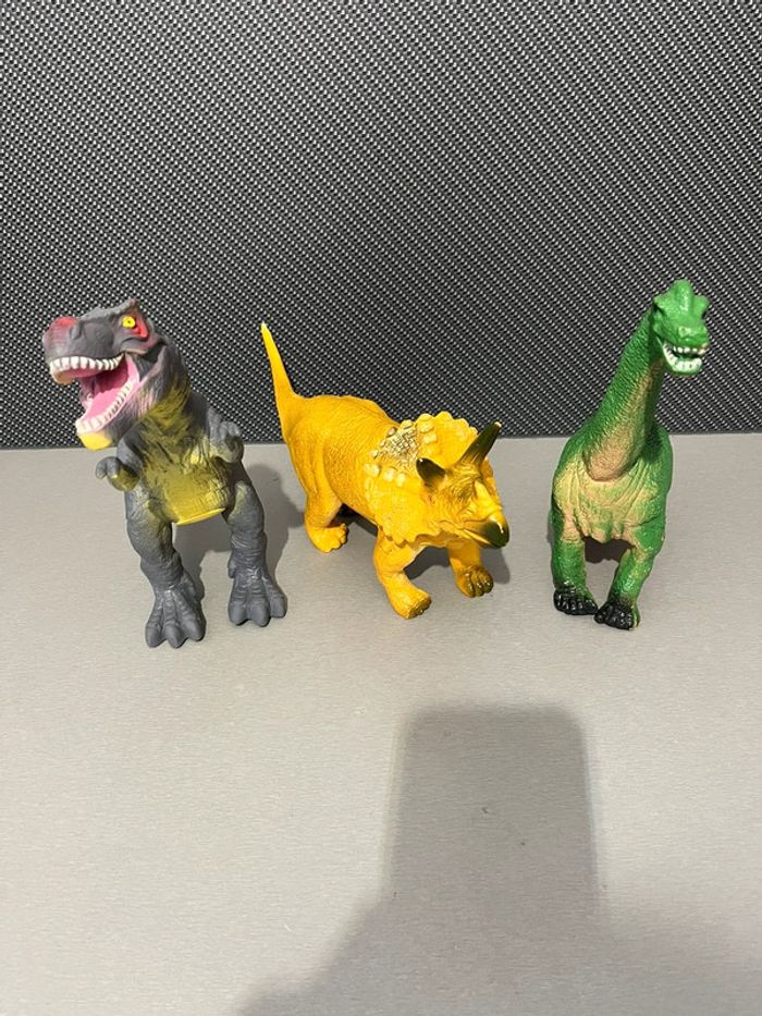 Lot dinosaures