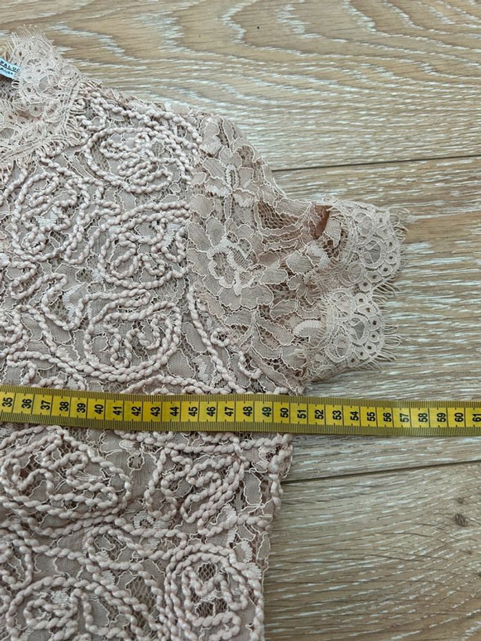 Top Zara trafaluc beige dentelles taille L haut avec zip dans le dos - photo numéro 9