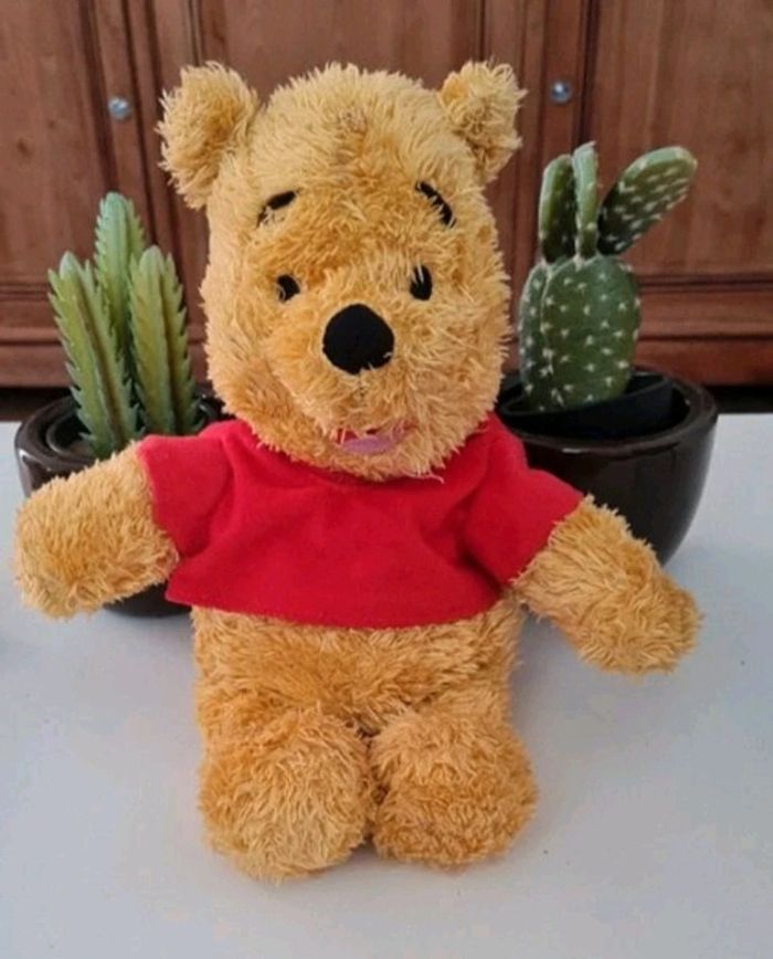 Peluche winnie l'ourson 30 cm - poil long - Excel etat