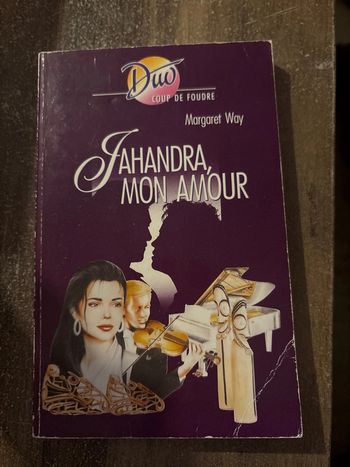 Livre de poche jahanta, mon amour