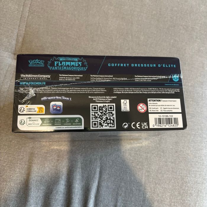 ETB Coffret Dresseur d’Élite – Méga-Évolution : Flammes Fantasmagoriques - photo numéro 3