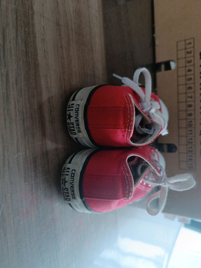 Converse rouge - photo numéro 3