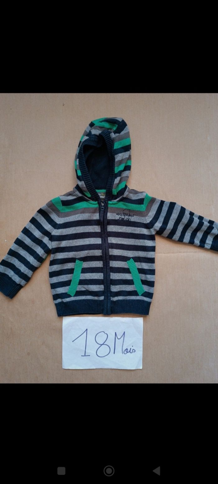 Gilet zippé 18 mois